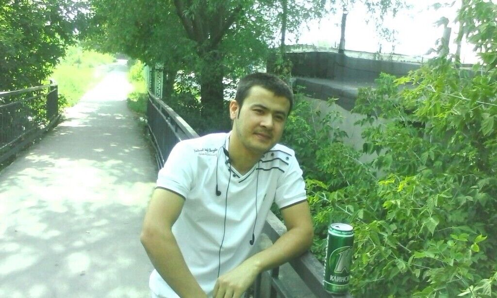  52770034  Islom, 29 ,    