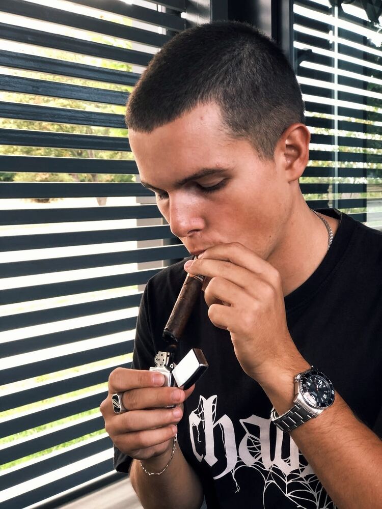  53633834  Valera, 20 ,    