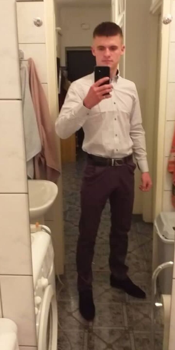  35340014  Ivan, 28 ,    Praha