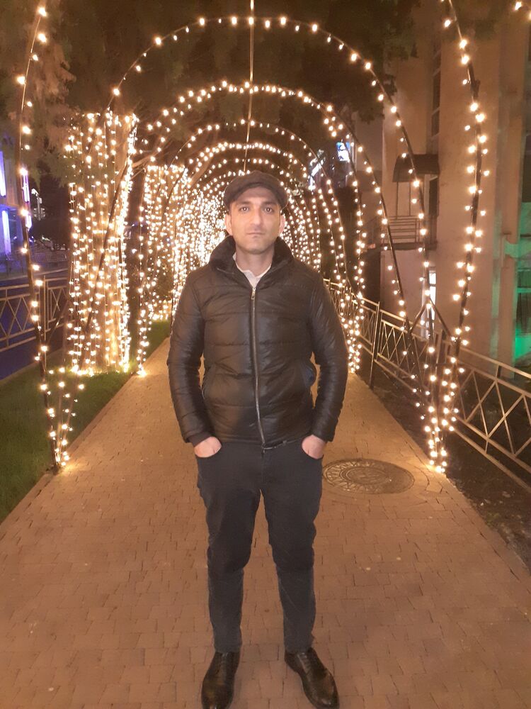  34258144  Ramiz, 31 ,    