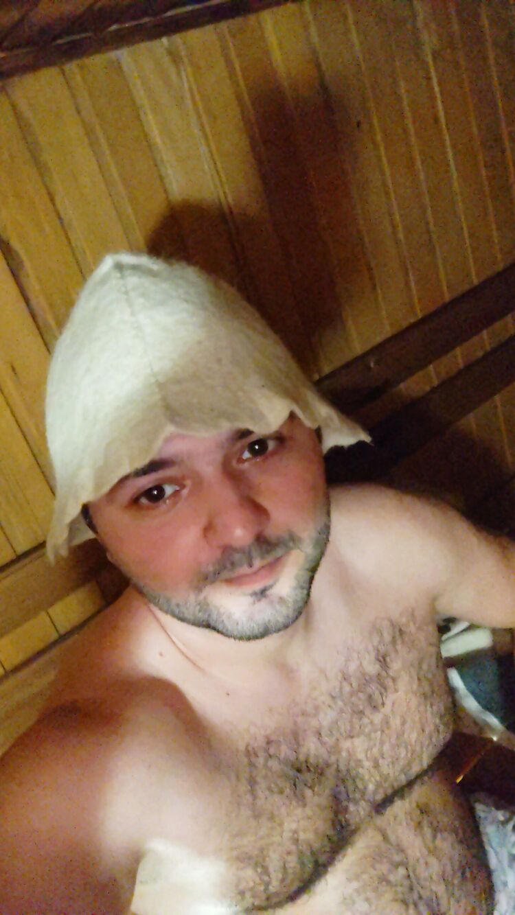  31425634  , 37 ,    