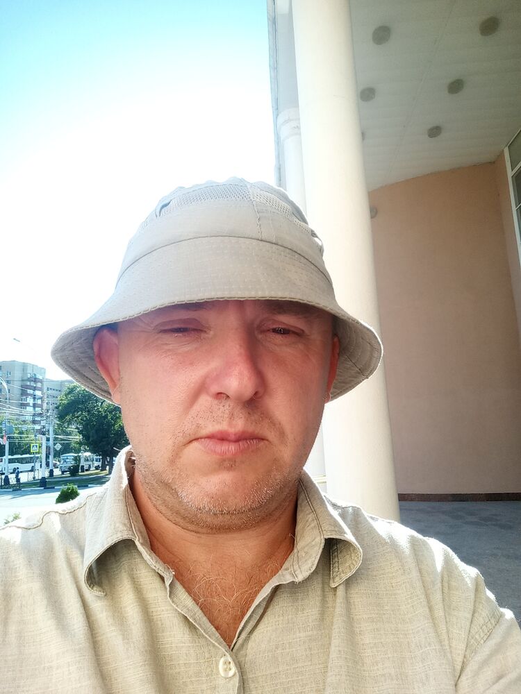  44827354  Aleks, 42 ,    