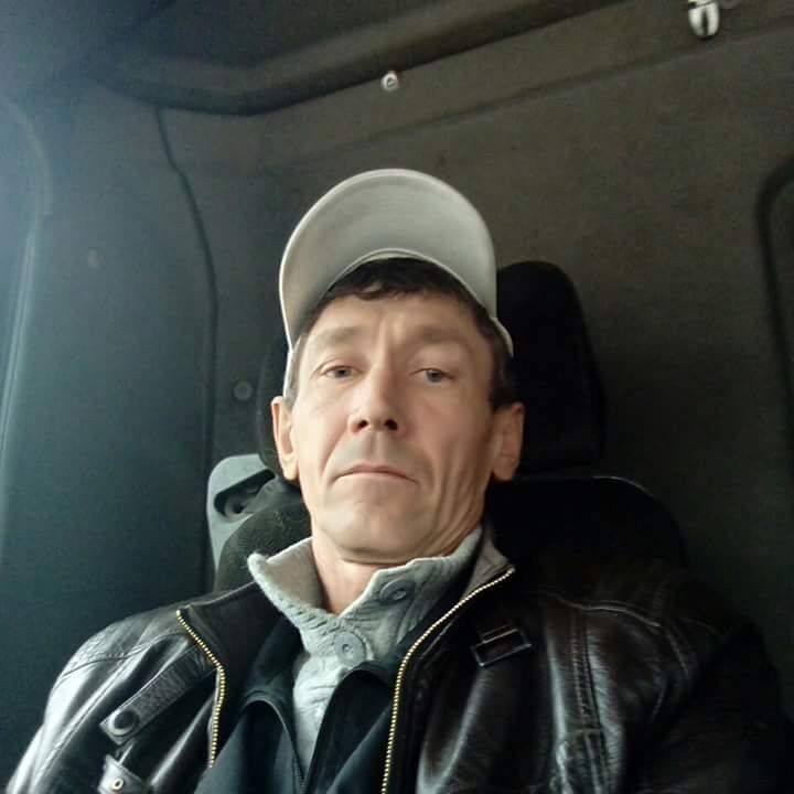  8937854  , 56 ,    