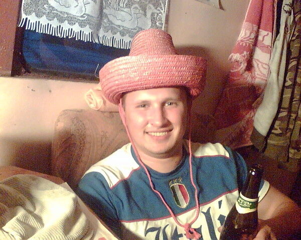  4742044  Vladimir, 40 ,    