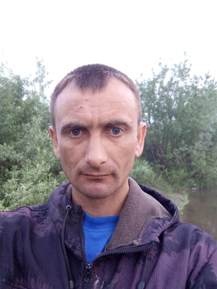 Парень искитим