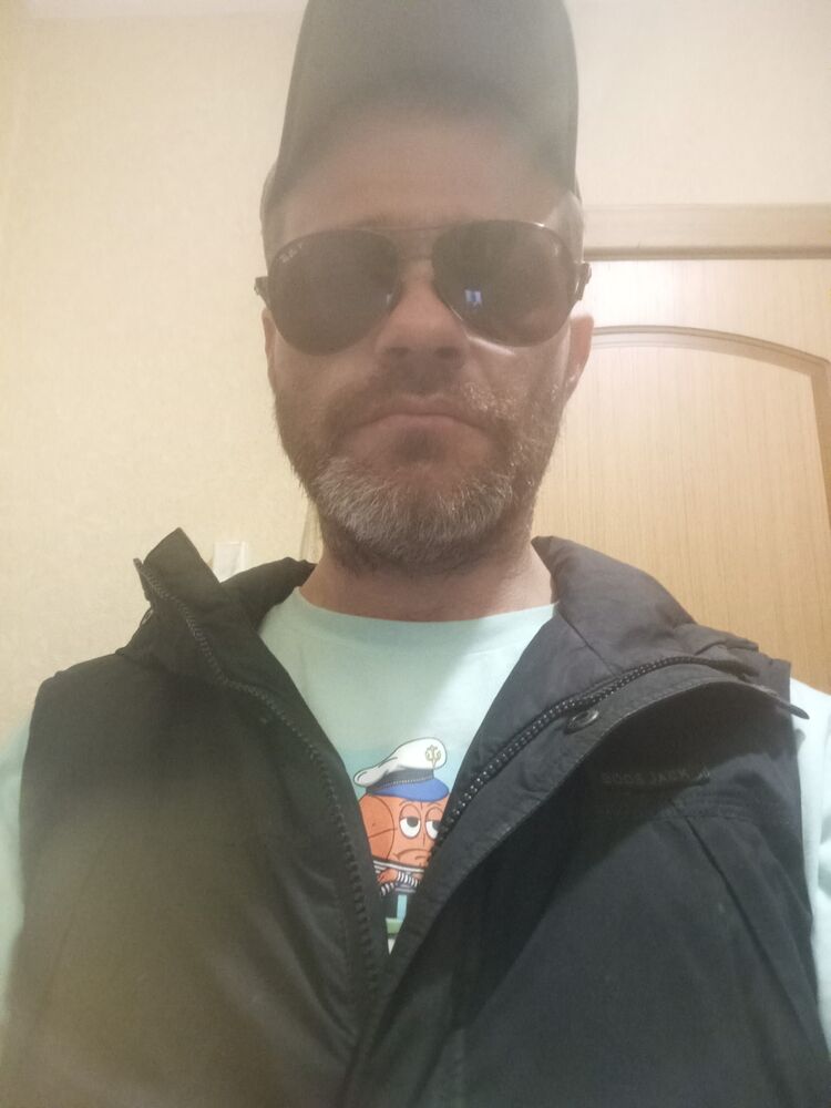  ,   Vladimir, 38 ,   ,   