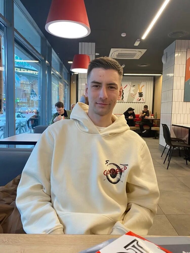  44135474  Ramil, 34 ,    