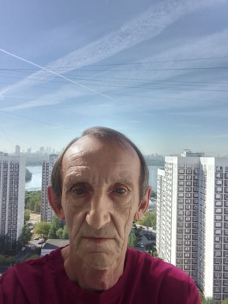  49600754  , 65 ,    