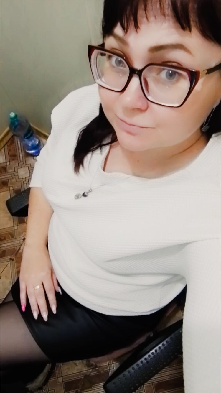  53988044  , 39 ,    