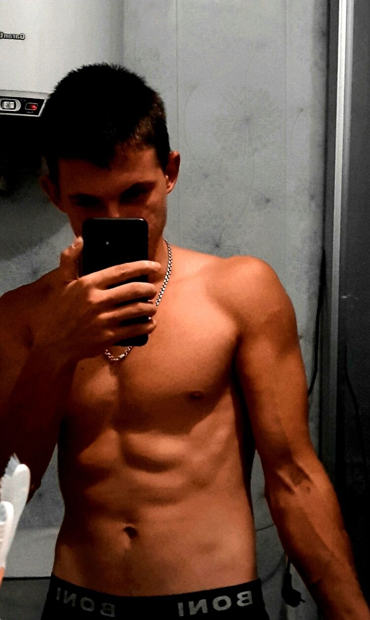 ���� 29877884 ����� Maxim, 21 ���, ���� ���������� � ����������