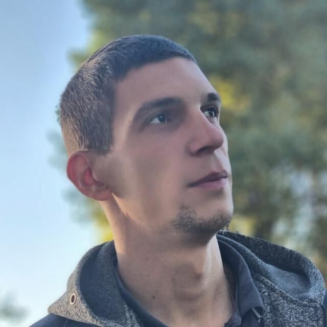  53749794  , 31 ,    