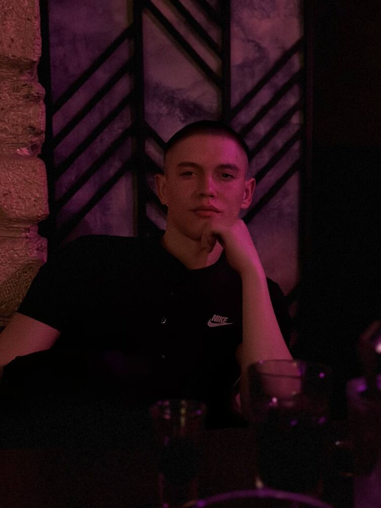  41954494  , 25 ,    -