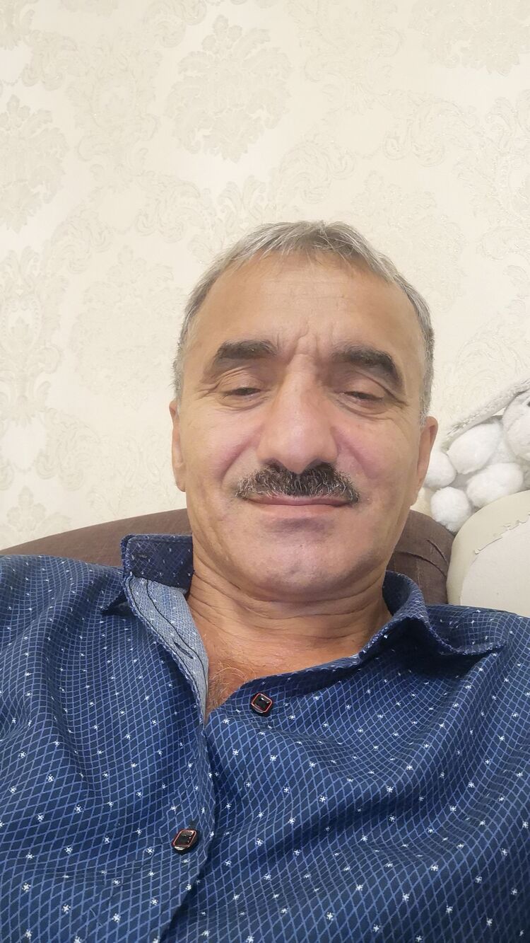  37458504  , 61 ,    