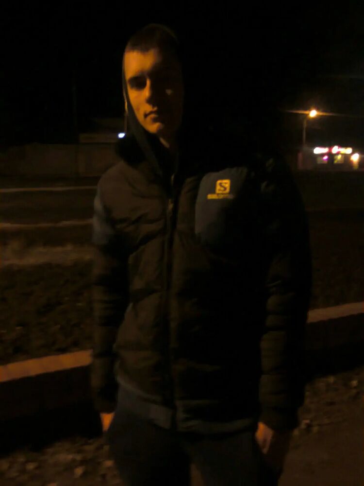  41079874  Grigory, 28 ,    
