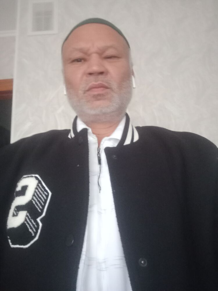  46724754  Kanat, 49 ,    