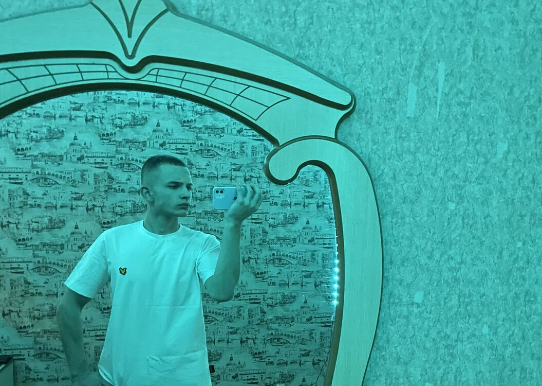  53894154  Gleb, 22 ,    