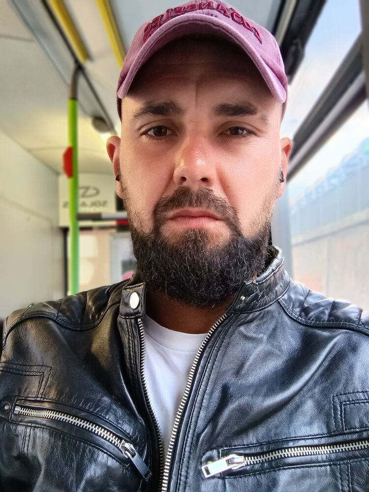  ,   RomaN, 31 ,   ,   