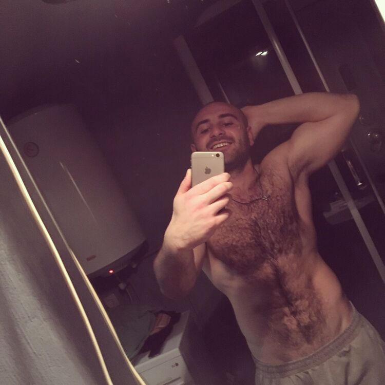  ,   Anonim, 32 ,   ,   , c 