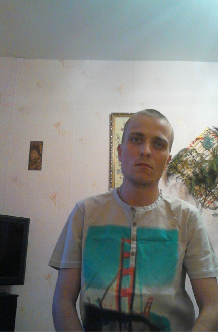  4301764  Dimon, 39 ,    