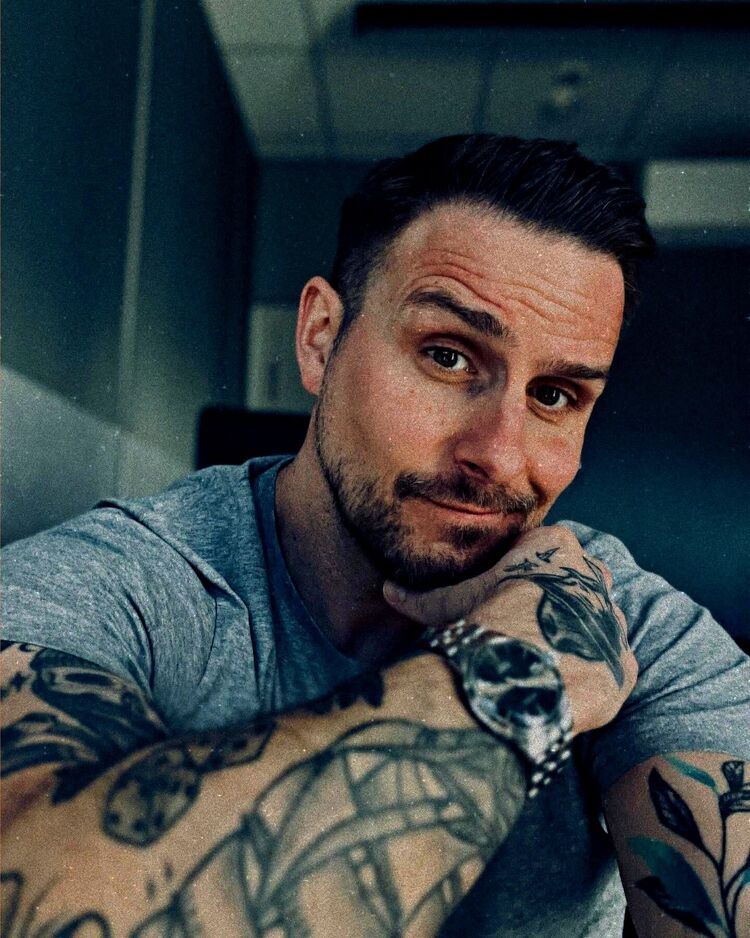 ���� 54093944 ������� ������, 33 ����, ���� ���������� � �������