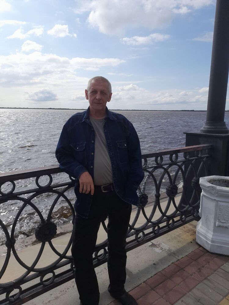  53054604  Aleksandr, 59 ,    