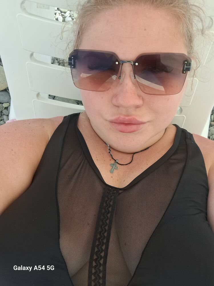  53898284  , 29 ,    