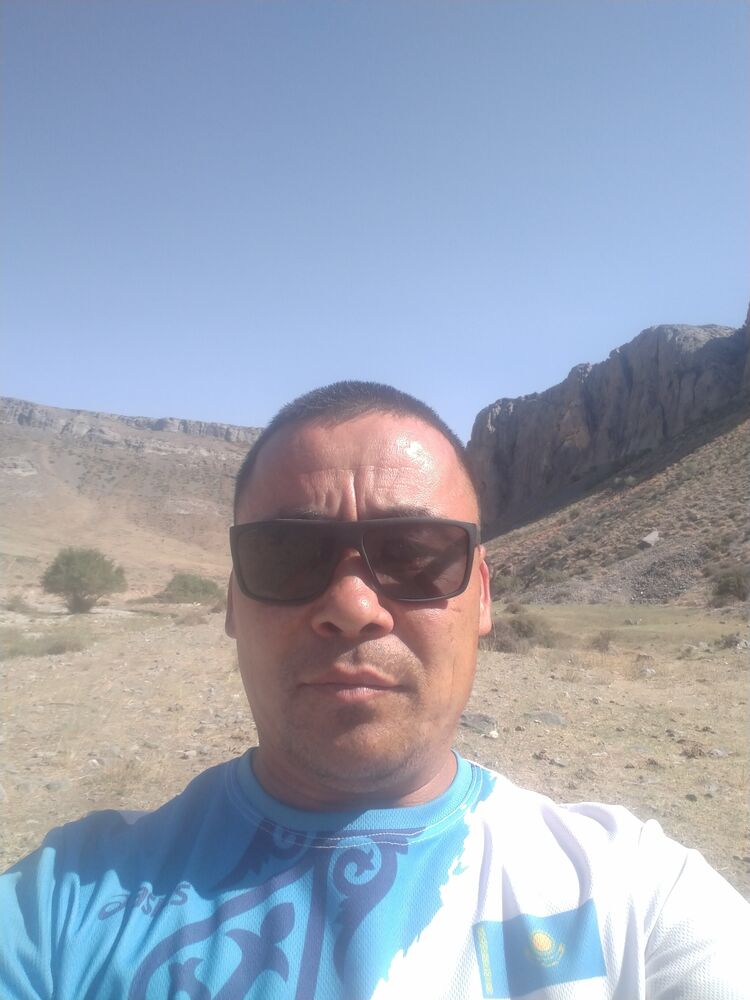  23662594  , 42 ,    