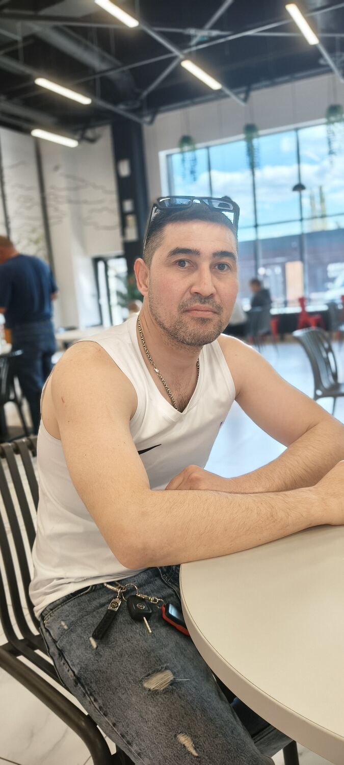  ,   Akhmad, 35 ,   ,   