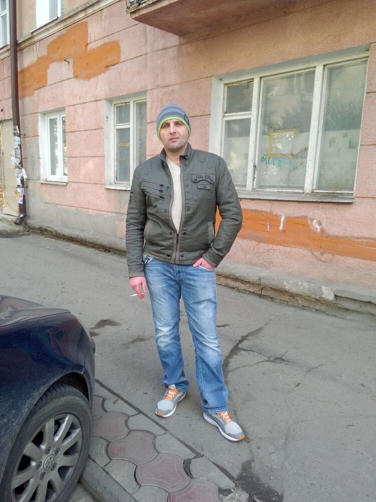  16470354  , 37 ,    