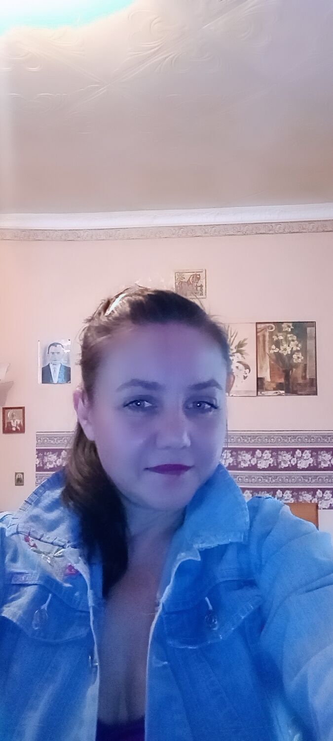  46115964  Irina, 40 ,    