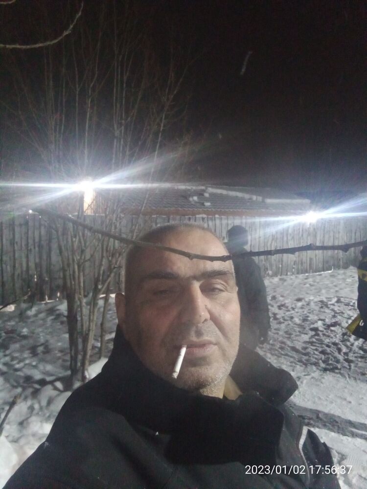  31987224  , 52 ,    