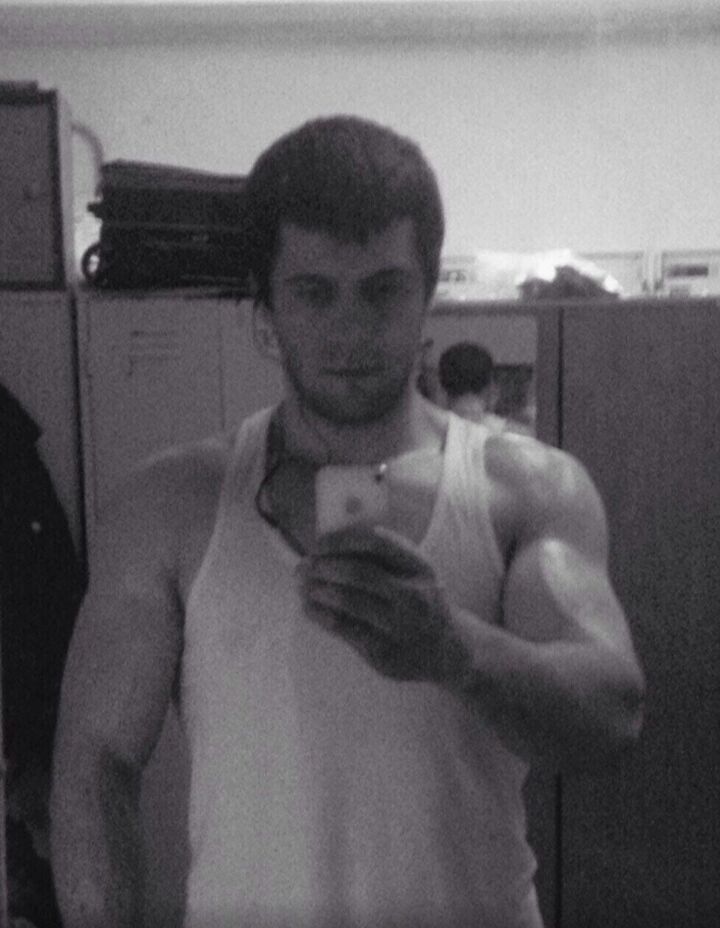  29300134  Azamat, 32 ,    