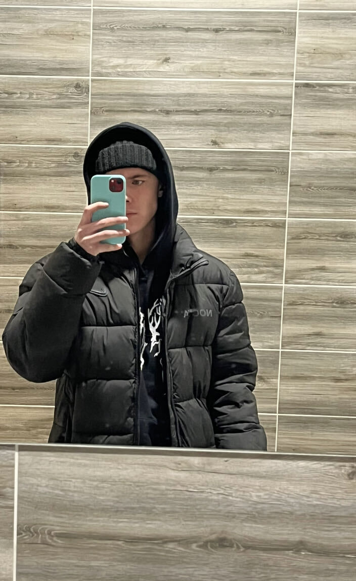  31477874  Sssssss, 20 ,    