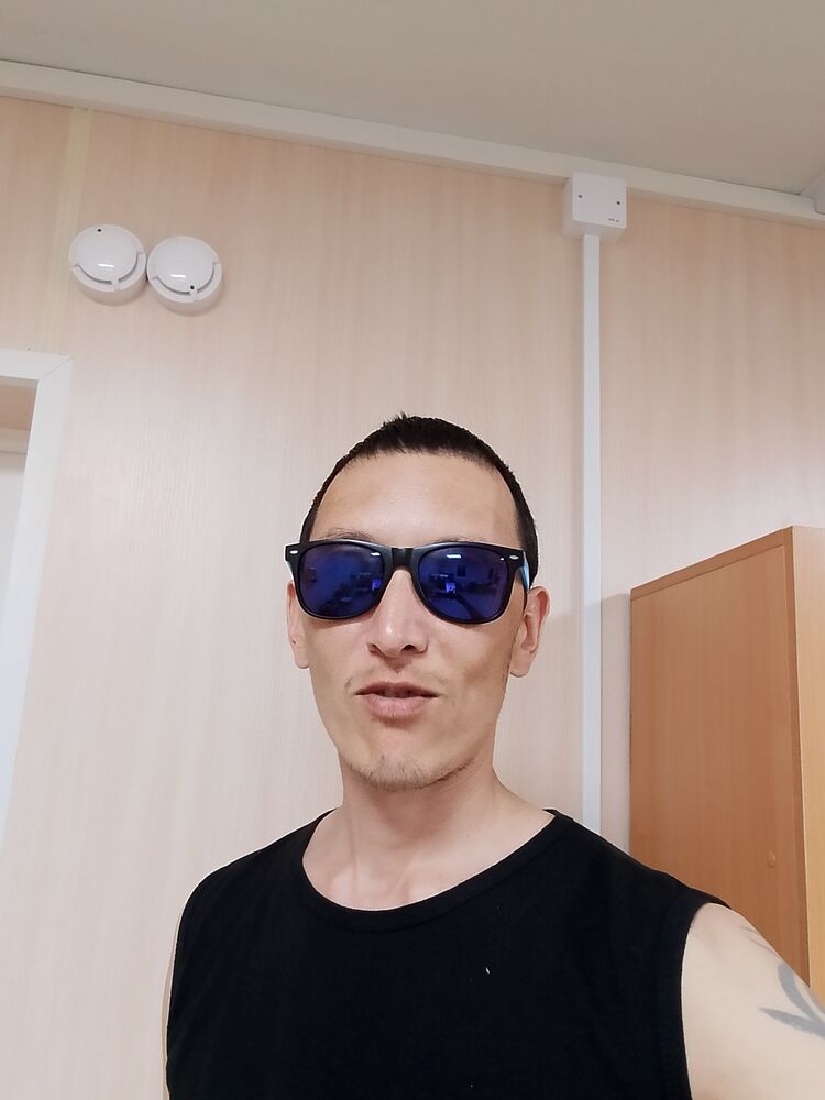  44125394  , 36 ,    