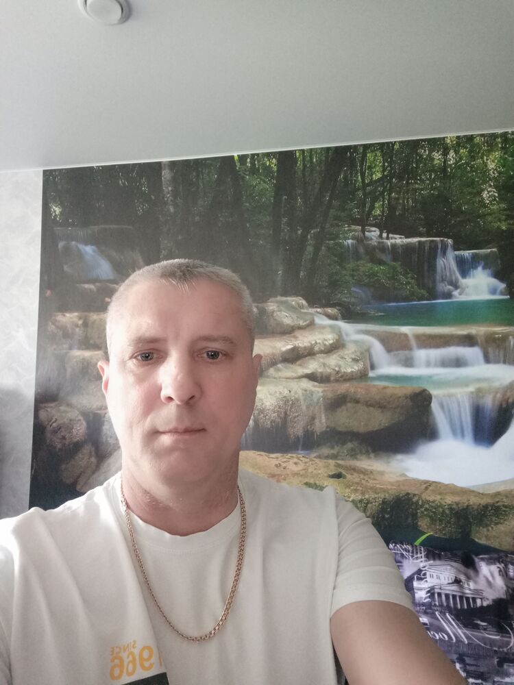  46200644  , 51 ,    
