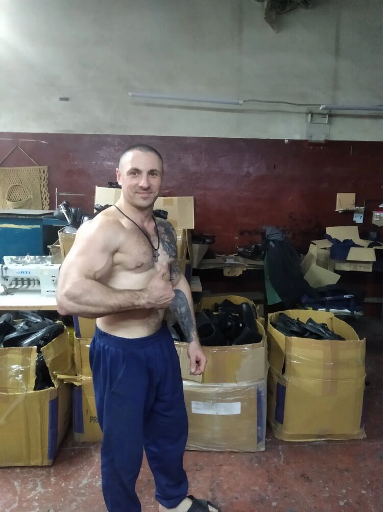 38920384  , 35 ,    