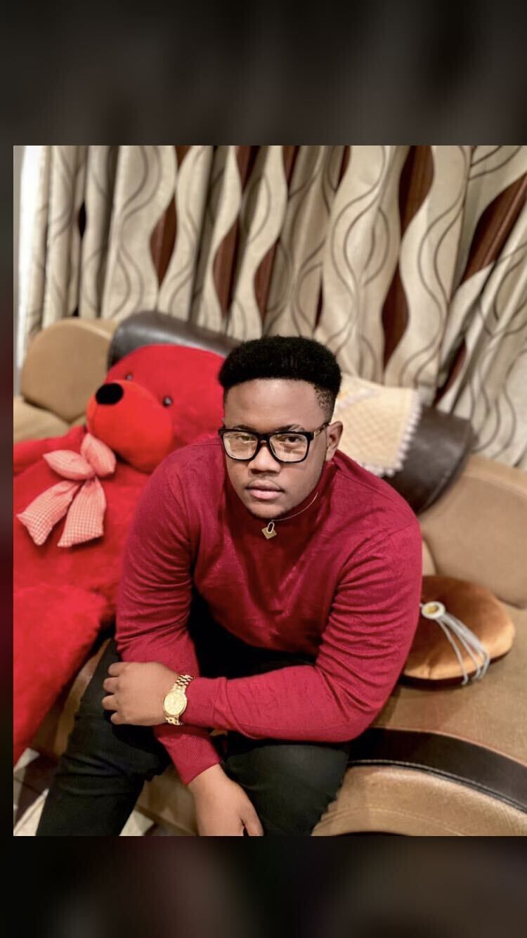  26105464  Benny bkd, 27 ,    