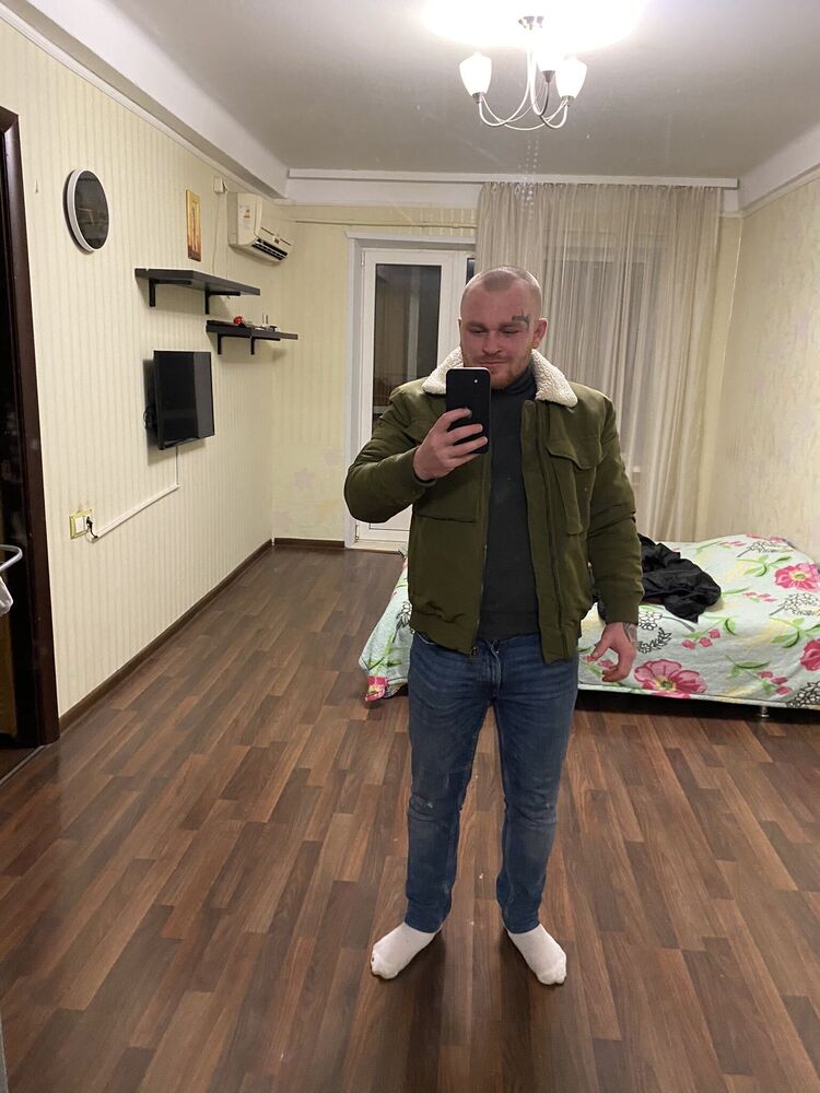  37828594  , 29 ,    