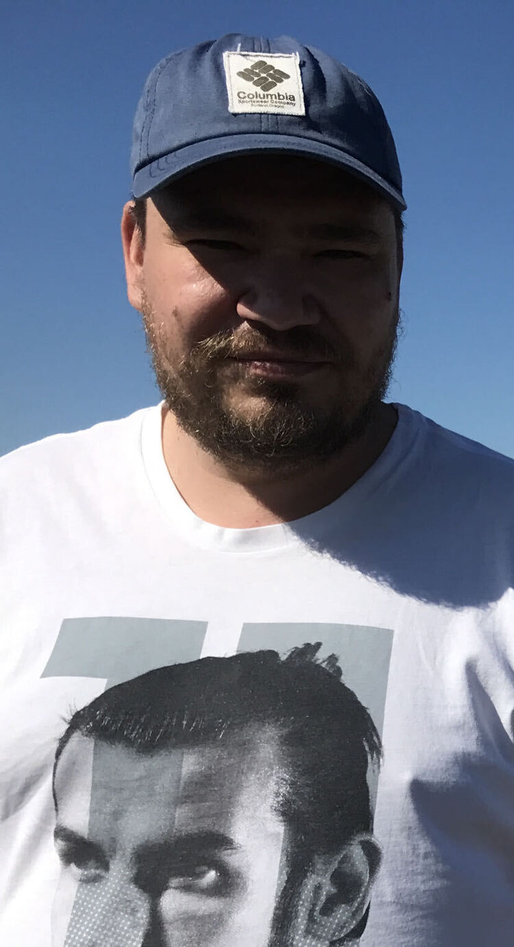  ,   Pavel, 41 ,   ,   