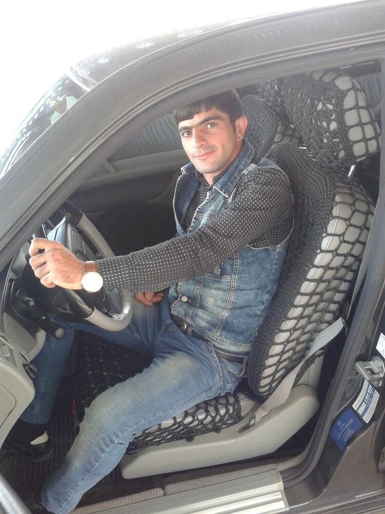  6153254  Ceyhun, 33 ,    