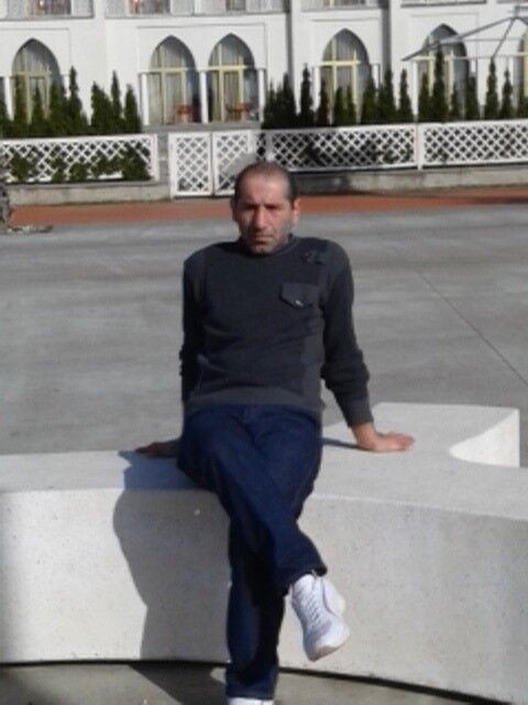  6075214  Saba, 45 ,    