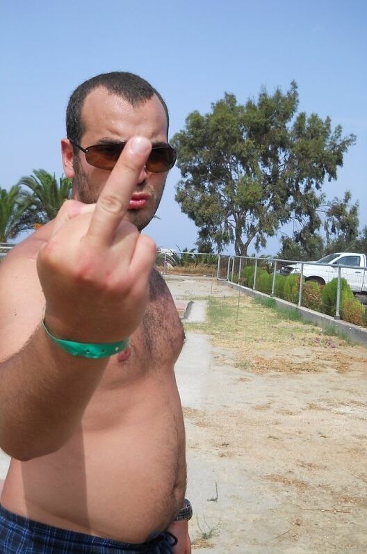  44367694  Alex, 37 ,    