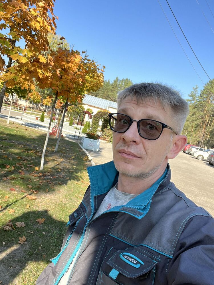  54545224  Yaroslav, 45 ,    -