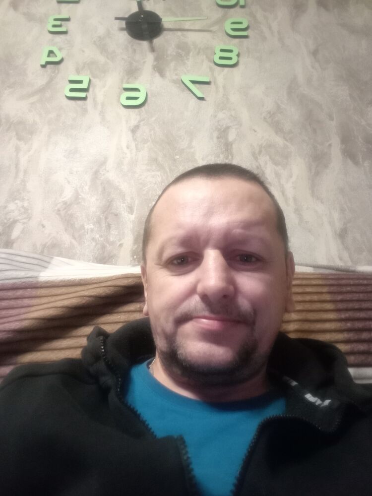  41345774  Sergey, 43 ,    