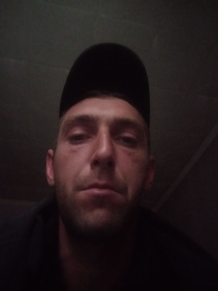  28949644  , 33 ,    