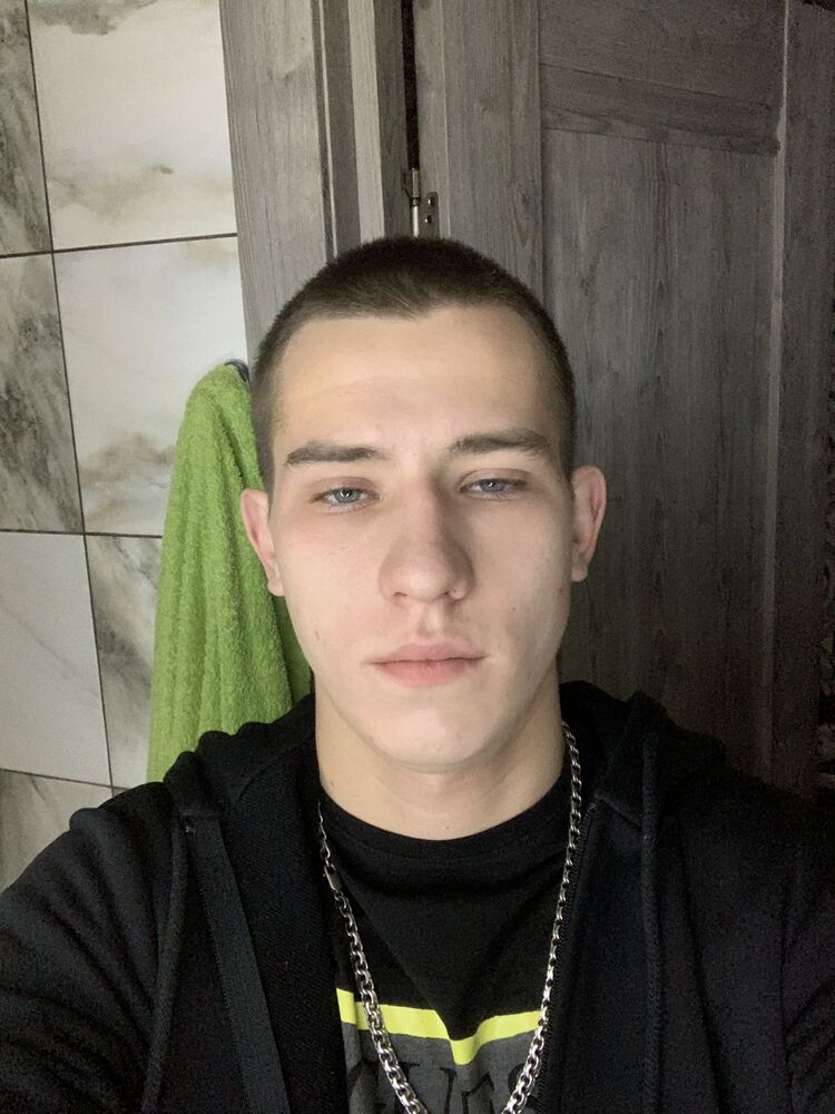  32446394  , 21 ,    