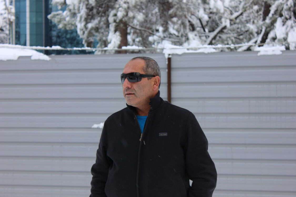 6809744  Suliko, 53 ,    