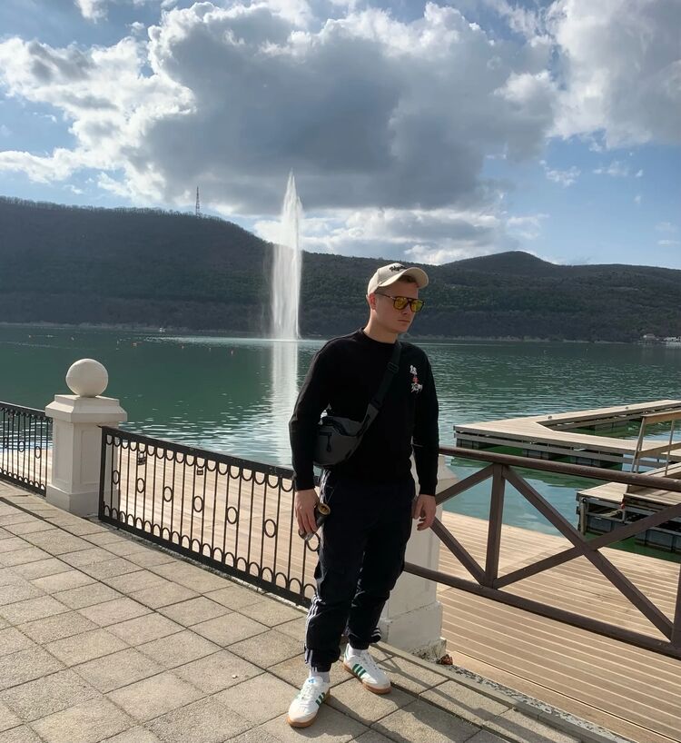  ,   Igor, 27 ,   ,   