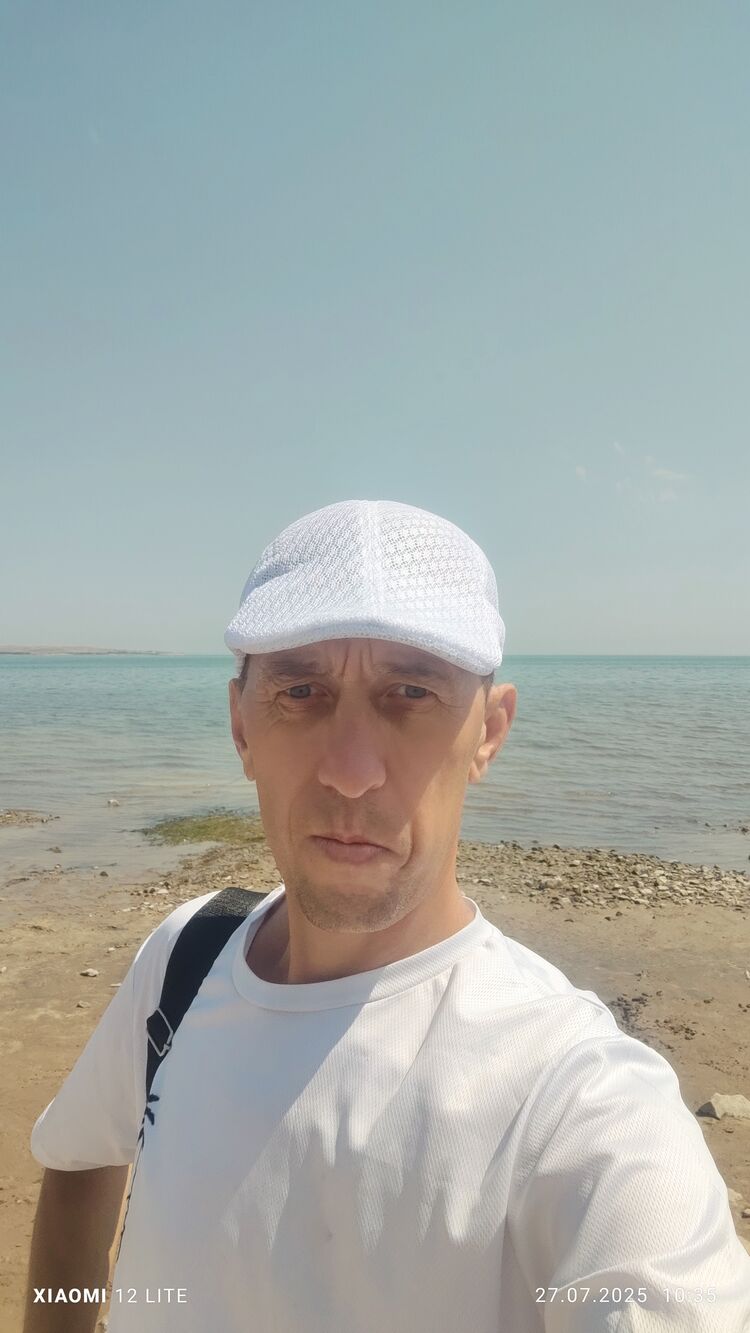  52983134  , 42 ,    