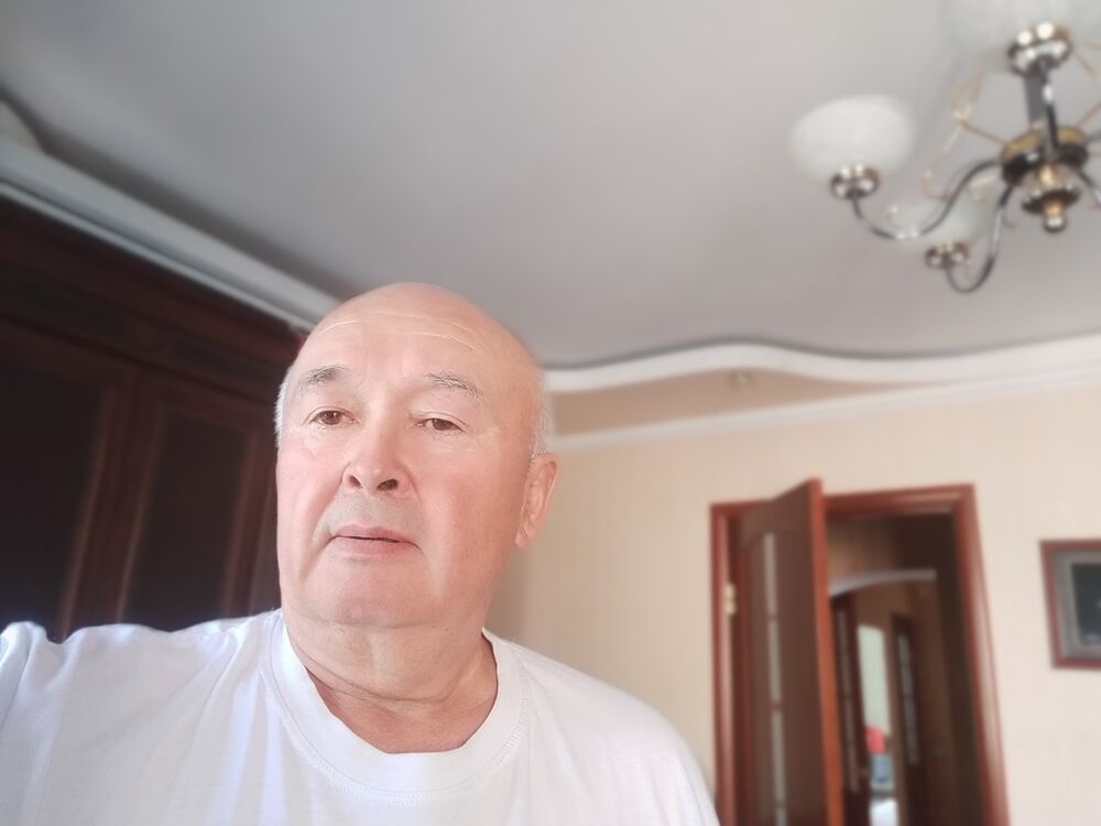  37007384  , 63 ,    